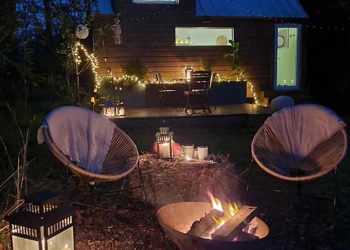 شقة Tiny House Les Nuits Du Verger Couëron